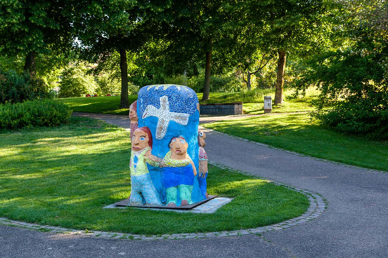 Bürgerpark, Skulptur Städtefreundschaft